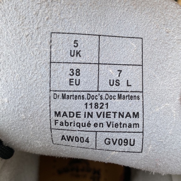 Doc Martens - Picture 5 of 10